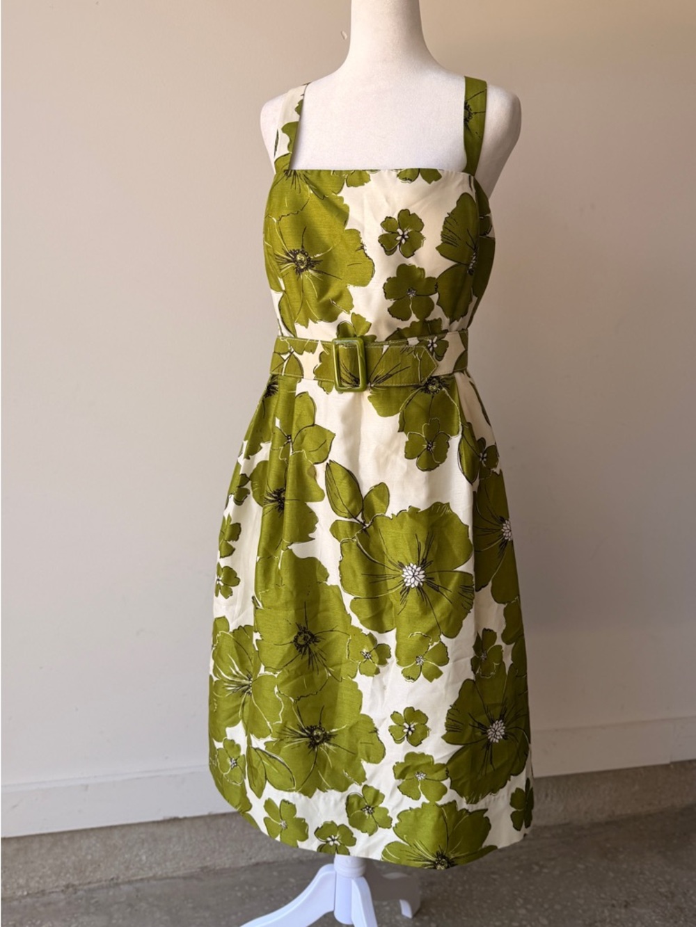 Jessica Howard Cream Dress with Green Floral Accents